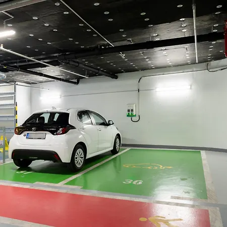 호텔 Hampton By Hilton Centre 3*