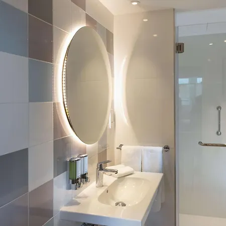 Hampton By Hilton Centre מלון בודפשט