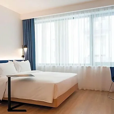 Hampton By Hilton Centre 3*