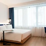Hampton By Hilton Centre Отель 3*