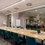 Hampton By Hilton Centre