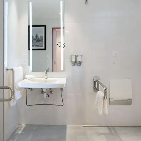 Hampton By Hilton Centre 3* Budapest